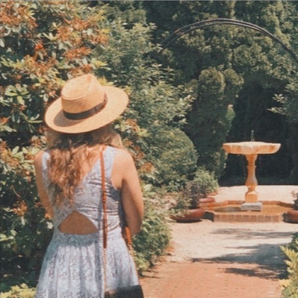 Meet the Posher ☕️🌿☀️🤎🕊️